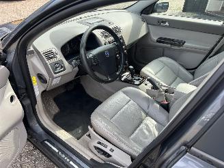 Volvo V-50 2.5 T5 Exclusive picture 9