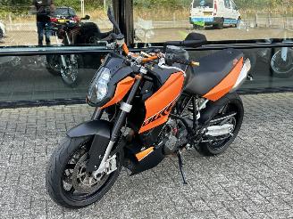KTM 990 Super Duke  picture 7
