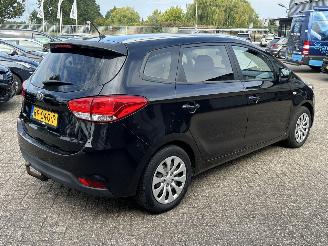 Kia Carens 1.6 DGi Comfort Pack picture 5