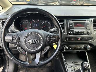 Kia Carens 1.6 DGi Comfort Pack picture 15