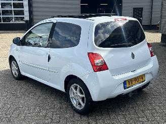 Renault Twingo 1.2-16V Dynamique Automaat picture 3