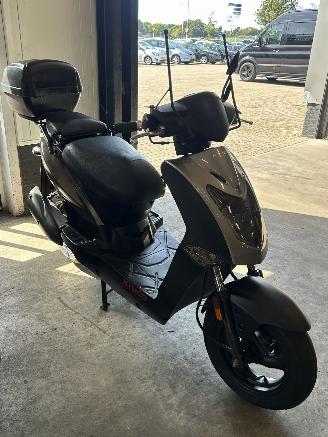 Yamaha  Partij 5 scooters picture 9