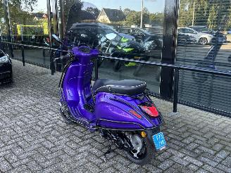 Vespa  Primavera picture 5