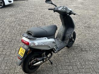 Piaggio  Typhoon 50 picture 5