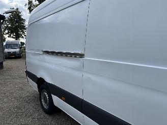 Mercedes Sprinter 315 1.9 CDI L3H2 Automaat picture 30