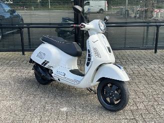 Vespa  GTS 300 i.e. Super picture 1