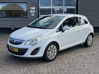 Auto incidentate Opel Corsa 1.2-16V Edition 2011/5