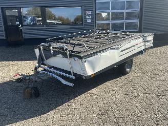 krockskadad bil auto Combi-Camp Kangoo Panda Vouwwagen 2000/1