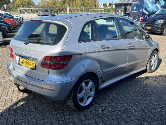 Mercedes B-klasse B170 Automaat picture 5
