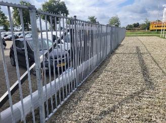 Overige  Elektrische schuifpoort + looppoort en 40m hekwerk picture 7