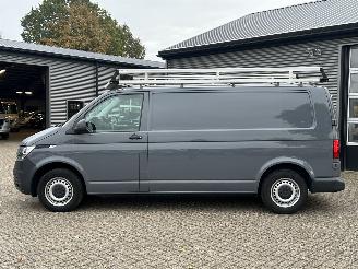 Volkswagen Transporter 2.0 TDI Comfortline picture 2