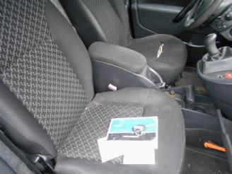 Renault Kangoo Express 1.5 dCi 75 Express Compact Comfort navi koppeling defect picture 12