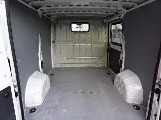 Peugeot Boxer 330 2.0 BlueHDI L1H1 Premium Pack 103576 KM !!!!!!! picture 12