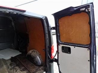 Mercedes Vito 109 CDI Functional airco rijdbare schade picture 21