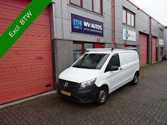 ocasión vehículos comerciales Mercedes Vito 109 CDI 165501 km airco imperiaal 2015/8