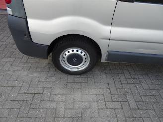 Opel Vivaro 2.0i L1H1 2 schuifdeur 3 zits airco milieuzone vrij BENZINE UITVOERING !!!!!!!!!! picture 25