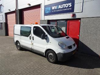 Renault Trafic 2.0 dCi T27 L1H1 Eco airco navi picture 4