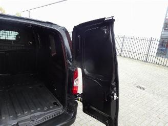 Peugeot Partner 1.5 BlueHDI Premium navi airco picture 19