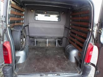 Opel Movano 2.2 DTi L1H1 DC airco 6 pers 2 x schuifdeur picture 10