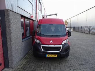 Peugeot Boxer 333 2.2 BlueHDi 165 L3H2 Premium 3 zits navi airco camera 2500 kg trekhaakgewicht picture 11