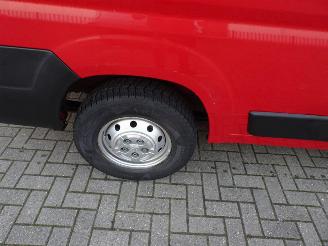 Peugeot Boxer 333 2.2 BlueHDi 165 L3H2 Premium 3 zits navi airco camera 2500 kg trekhaakgewicht picture 29