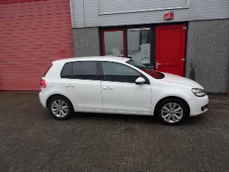 Volkswagen Golf 1.4 TSI Comfortline vanrail schade kan rijdend mee picture 11