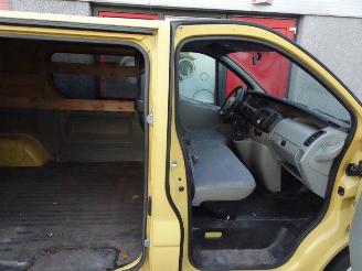 Renault Trafic 1.9 dCi L1H1 Série Spéciale 3 zits picture 6