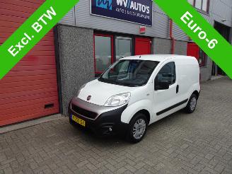 voitures fourgonnettes/vécules utilitaires Fiat Fiorino 1.3 MJ SX schuifdeur airco 58819 km !!!!!!!! 2017/6