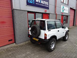 Suzuki Vitara 1.6 JX Metal Top fun 4 x 4 verhoogd lier snorkel picture 3