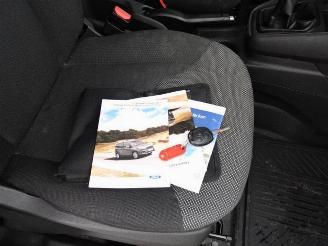 Ford Transit Courier 1.5 TDCI Ambiente AIRCO RIJDBARE SCHADE picture 13