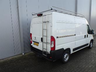 Peugeot Boxer 335 2.2 BlueHDi 140 L2H2 Premium LET OP 1 E VERSNELING STUK WEL GEWOON RIJDBAAR !!!!!! picture 3