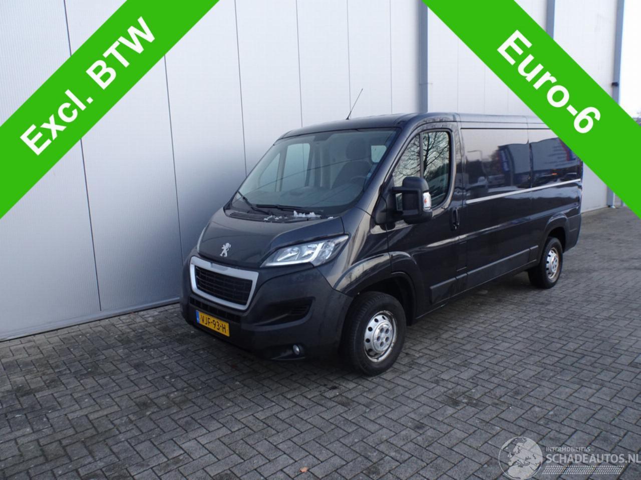 Peugeot Boxer 330 2.2 BlueHDi 120 L2H1 Premium airco
