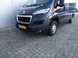 Peugeot Boxer 330 2.2 BlueHDi 120 L2H1 Premium airco picture 18