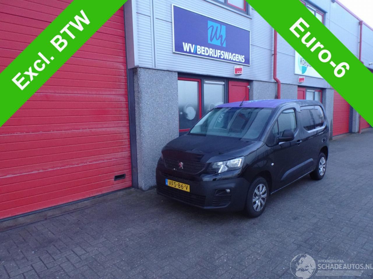 Peugeot Partner 1.5 BlueHDI Premium navi airco schuifdeur motor rookt !!!!!!!!!!!