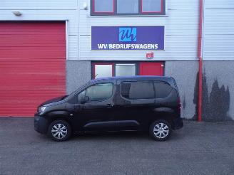 Peugeot Partner 1.5 BlueHDI Premium navi airco schuifdeur motor rookt !!!!!!!!!!! picture 13