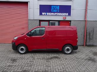 Peugeot Expert 226C 1.6 BlueHDI 95 Premium 3 zits airco picture 5