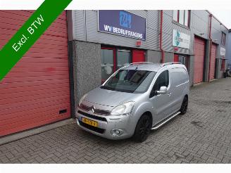 begagnad bil bedrijf Citroën Berlingo 1.6 e-HDI 500 Club Economy 3 zits clima navi 2014/2