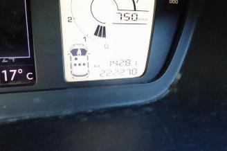 Citroën C4-picasso 1.6 VTi Selection clima navi lees text picture 14