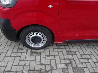 Peugeot Expert 226C 1.6 BlueHDI 95 Premium 3 zits airco picture 13