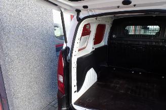 Peugeot Partner 1.5 BlueHDI Premium met achterklep airco picture 20
