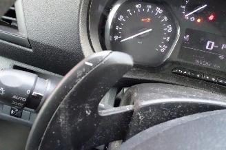 Peugeot Expert 2.0 BlueHDI 120 Standard Premium airco navi automaat picture 17