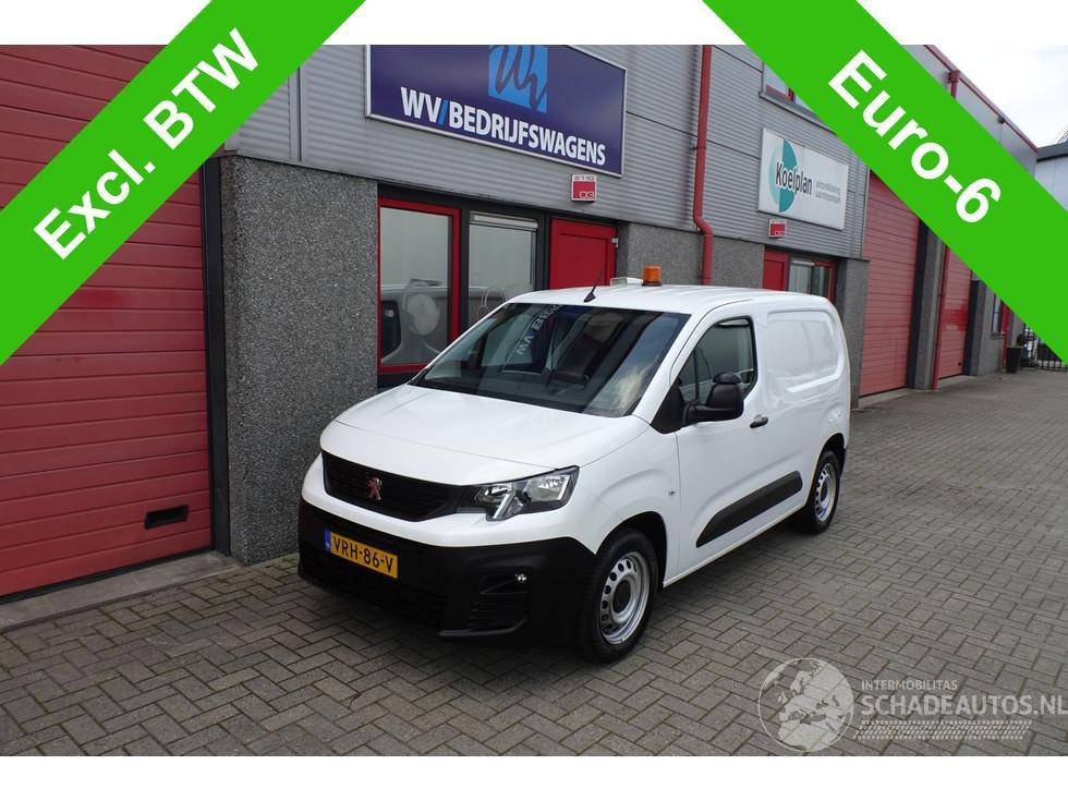 Peugeot Partner 1.5 BlueHDI Premium airco camera cruis trekhaak