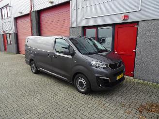 Peugeot Expert 231L 2.0 BlueHDI 150 Premium Pack airco 3 zits picture 5