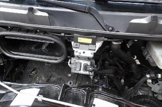 Peugeot Boxer 335 2.2 BlueHDi 140 L2H2 Premium picture 29