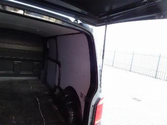 Volkswagen Transporter 2.0 TDI L2H1 Highline navi / pdc/ cruis . ac picture 30