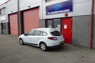Renault Megane 1.5 dCi Expression navi airco van uitvoering picture 2