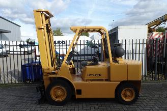 Hyster  h 80 e vork heftruck met lange vaste lepels picture 4
