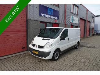 ojeté vozy dodávky Renault Trafic 2.0 dCi T29 L2H1 3 zits airco 2007/10