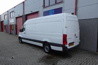 Mercedes Sprinter 315 1.9 CDI L4H3 RWD maxi 3 zits picture 2