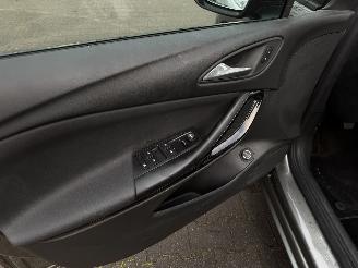 Opel Astra SPORTS TOURER+ picture 16